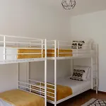 !Private Outdoor Area! 300M-Beach, 3Br No Stairs Holiday home Sao Martinho do Porto