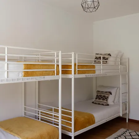 *private Outdoor Area* 300m-beach, Swing/no Stairs Dom wakacyjny São Martinho do Porto